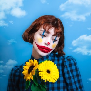 ÉPHÉMÈRE (Explicit)