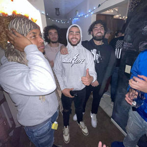 CHAMPION (feat. J Truth & LMG) (Explicit)