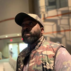 Freedom (feat. Dre Tee)