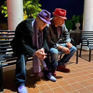 like we posed 2(feat. Logoz Pallabruh) (Explicit)