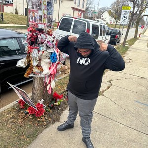 Brown Street Junkie (feat. Superthrowed Rio & Lil Johnny) (Explicit)