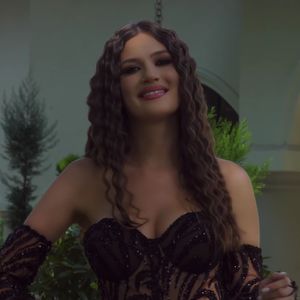 Sa nu ai incredere in nimeni pe pamant