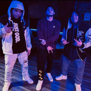 Down For Me (feat. Glxck Kee & Hunter Magno) (Explicit)