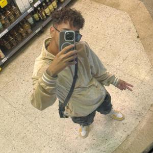 Solo Pienso En Ti (feat. Curlers)