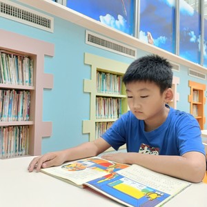 我们爱阅读 (伴奏)