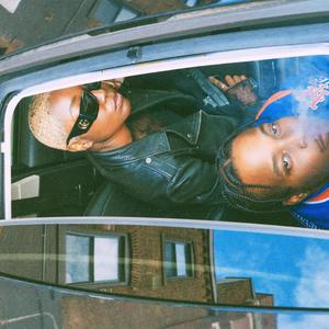 Pole Busser (Explicit)