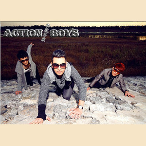 笑着离开 (伴奏)