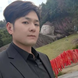 一个人走过的那些年 (伴奏)