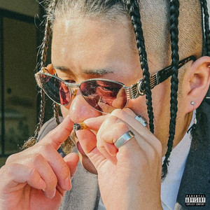 鼻で吸う (Explicit)