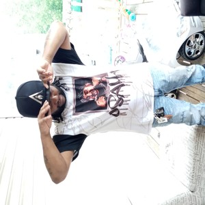 Debut (Here we are) (feat. SongByrd) (Explicit)