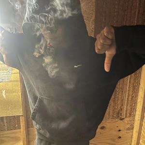 lbs&buttons (feat. R4) (Explicit)