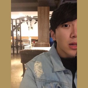 听见下雨的声音