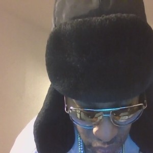 under tha missletoe (Explicit)