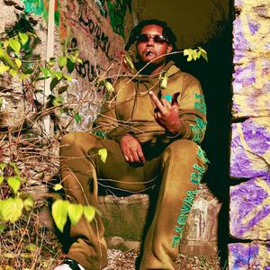 No Time To Waste (feat. NTTW Bear) (Explicit)