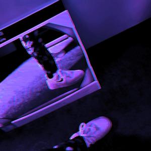 Backseat (feat. Pendxng)