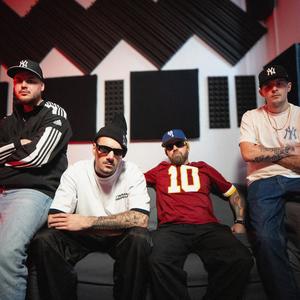 A Nemzet Aranya (feat. BUDASIDE CLIQUE & Hoffmann) (Explicit)