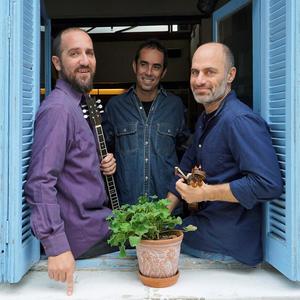 Mikro melaxrino (Egeiran ta klonaria mou)