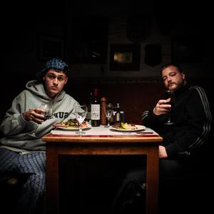 EN EL BARRIO (feat. ESTRICTO) (Explicit)