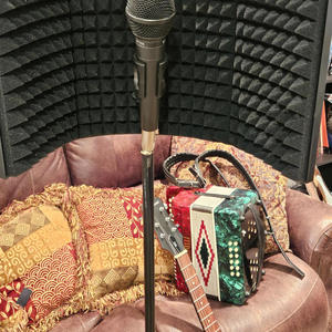 No Cierres Tus Ojos Haci (feat. Santiago Castillo & Rudy Rodriguez)