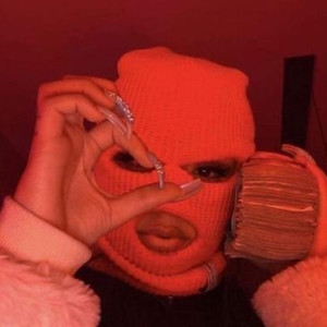 Shawty Es Una Plug (Explicit)