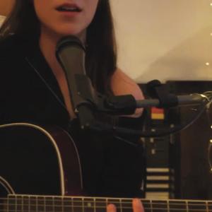 Otra vez (feat. Andrea Sánchez)