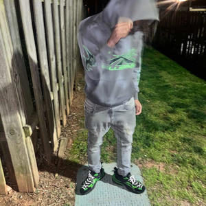 Stuck inna bar (Explicit)