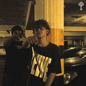 SOLO MIRAME (FT SEXKA) (Explicit)