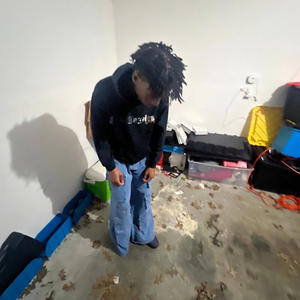 Where da hoes at? (feat. Li Rivk) (Explicit)