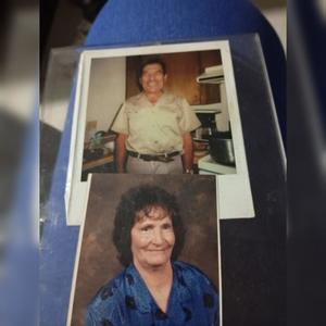 La compuse para mis padres (feat. Salvador Sánchez)