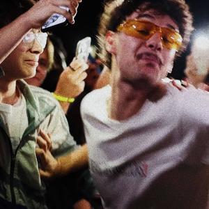 .Je me demande. (Explicit)