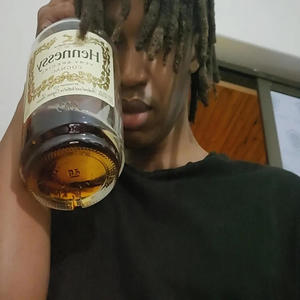 Dead inside (feat. SUIGIN) (Explicit)