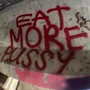 Walk down (feat. Whoop) (Explicit)