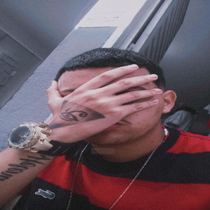 SEU CHEIRO NO MEU MOLETOM , Marca de Batom