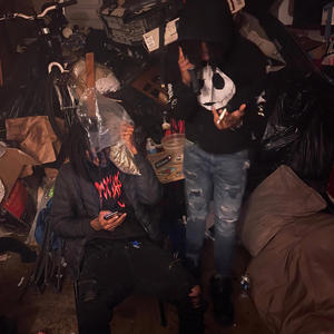 Rxslime - 17 (feat. Bxckdoor) (Explicit)