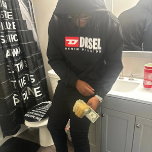 Married To The Pape (feat. 3602 Lile) (Explicit)