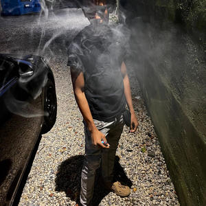 Swinging that door! (feat. Juggsp4l & Tre Gwopo) (Explicit)