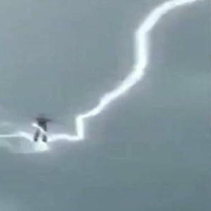 5KMike - Trailer (feat. Eryxse) (Explicit)