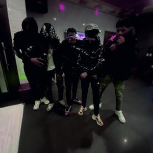 Head tap (feat. Lil Ju & mere4s) (Explicit)