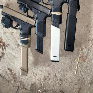 New Banks (feat. RRT) (Explicit)