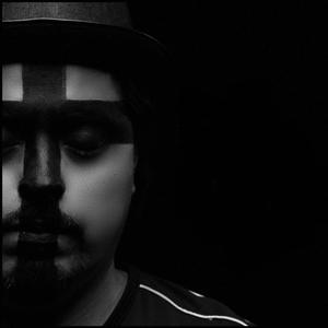 Kamikaze (feat. El Crítico) (Explicit)