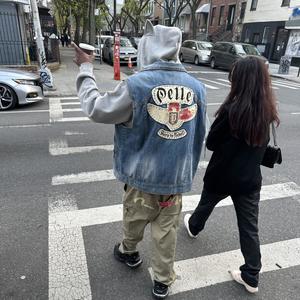 Walk in the Trap (Explicit)