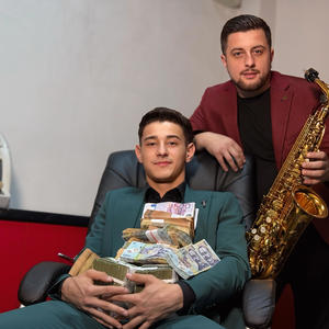 Am iesit in fata lor oprita de la blaj