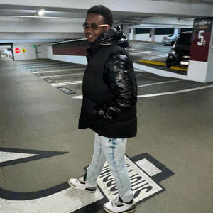 Life is crazy (feat. OSD ZAY) (Explicit)