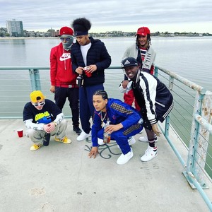 Lo cuarto (feat. El monito og) (Explicit)