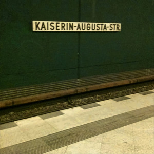 4 Jibbets 2 Knistern (Explicit)
