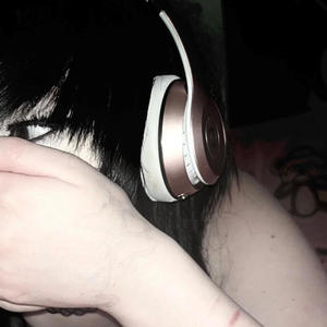 S T R I K E A P O S E ! (feat. k1lltr4sh) (Explicit)