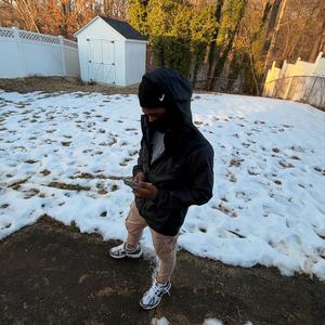 Gangsta's Pain (feat. Yggnoah) (Explicit)