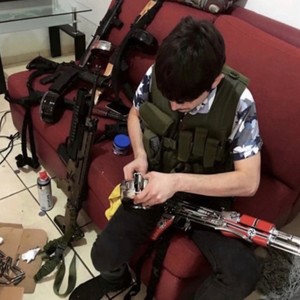 shootas (feat. drummysrevenge) (Explicit)