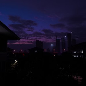 小王很困 - 雪国