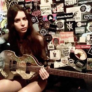 dylanadonna (grown hxes) v (Explicit)